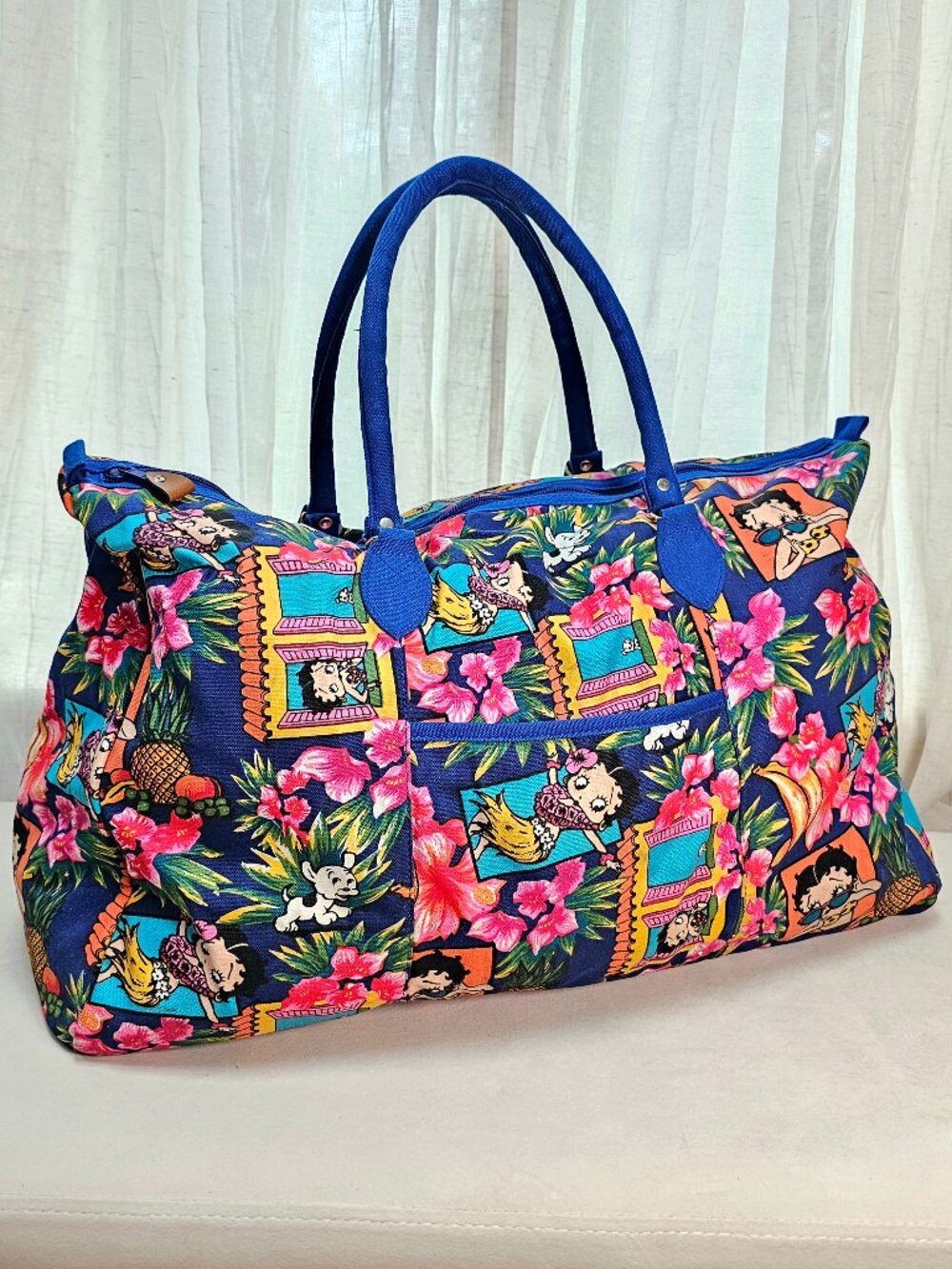 Vintage 1994 Betty Boop Hawaiian Print Travel Bag Duffle Floral Weekend Tote